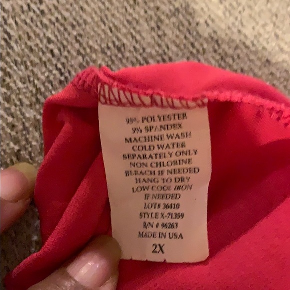 Pink Sleeveless Blouse - Picture 6 of 6